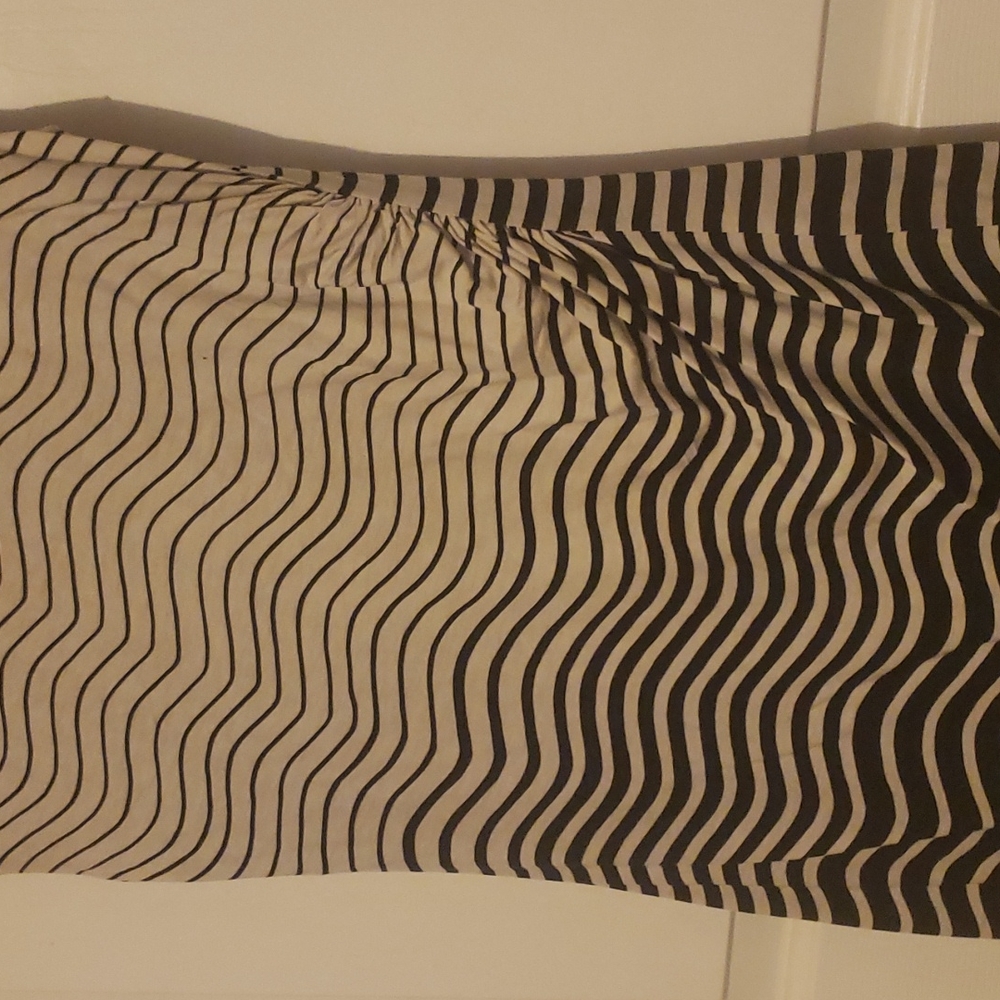Loft black and white dress - Picture 4 of 5